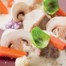 Blanquette de veau, crème choux-fleurs vanillée