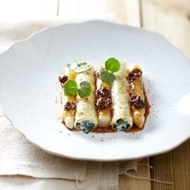 Cannelloni aux asperges, épinards et morilles
