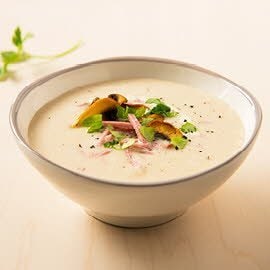Velouté de champignons, jambon et aux fines herbes