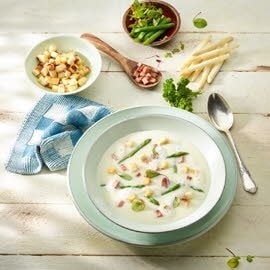 Crème d’Asperges et jambon à l’os