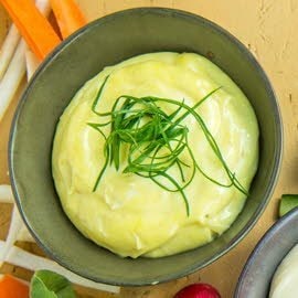 Mayonnaise aux oignons et au curry