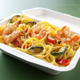 Fettuccini au curry et scampi