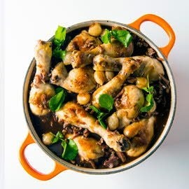 Mijoté de cuisses de poulet, jambon d’Ardenne fumé et bière brune