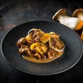 Mijoté minute de sanglier et de pleurotes