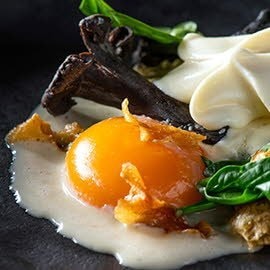 Mousseline de pommes de terre fumées, Œuf poché