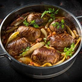 Oiseaux sans tête aux chicons et à la bière brune