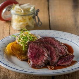 Onglet in sjalotsaus