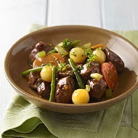 Ragoût d’agneau printanier aux pommes de terre persillées