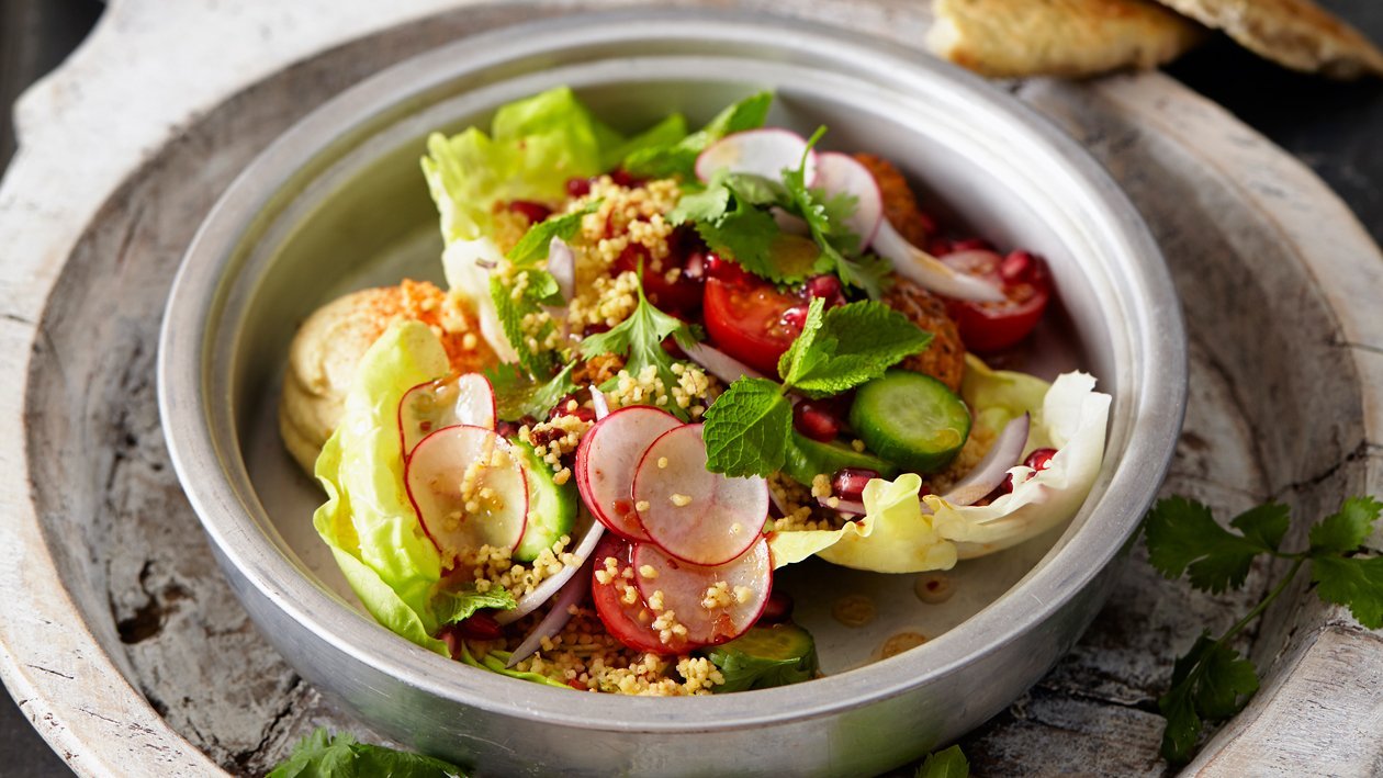 Salade de couscous au taboulé avec The Vegetarian Butcher NoMeatballs – - Recette