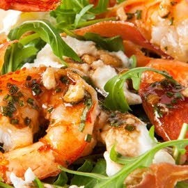 Salsa van sjalotten en rode ui