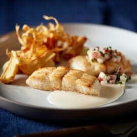 Sandre au panais, beurre blanc et anguille fumée