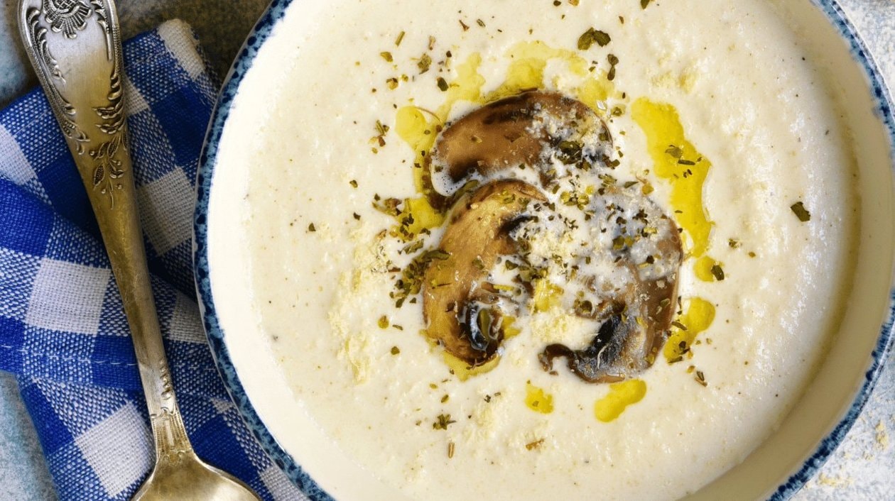 Vergeten groentesoep met champignons en look – - Recept 