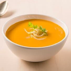 Soupe thaïe au curry et au potiron