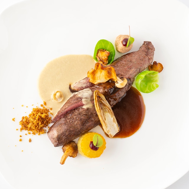 Haasfilet met herfstgroenten en harlekijnsaus