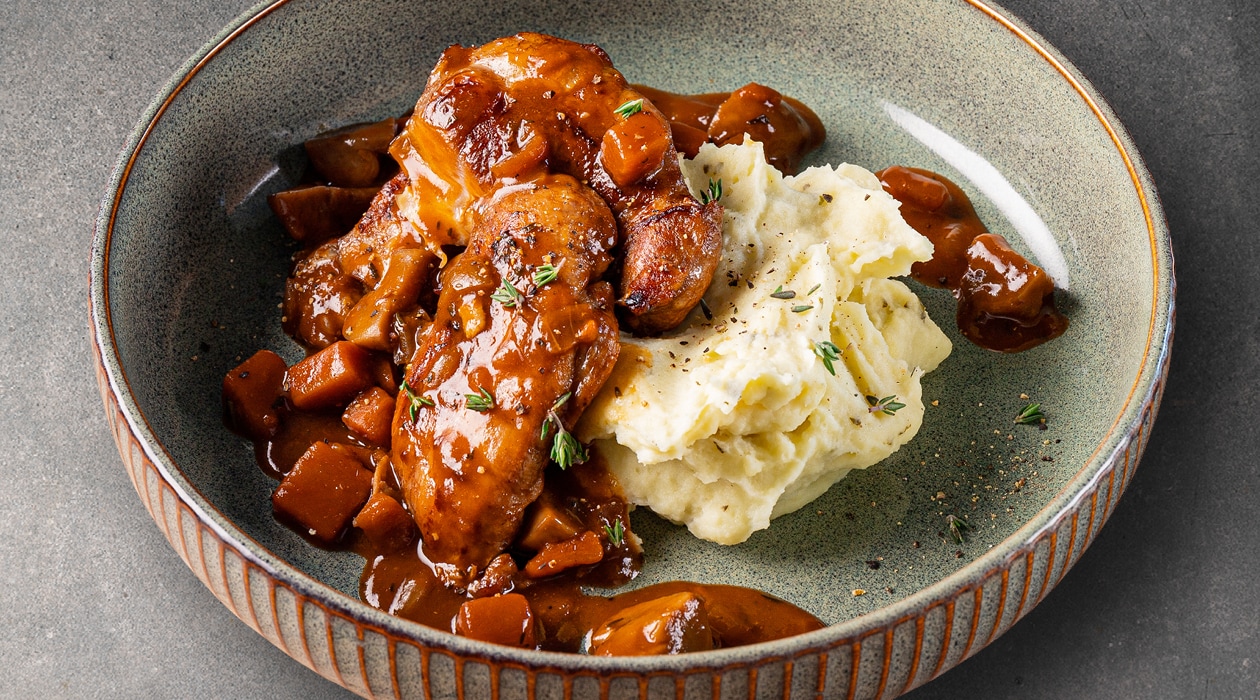 Ragoût de poulet à la sauce à l’estragon et purée aux herbes – - Recette