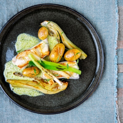 Barbue au four avec pommes de terre et beurre blanc à l'orange