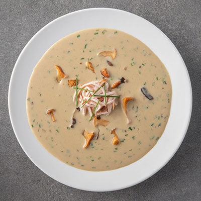 Soupe crémeuse aux champignons et au poulet