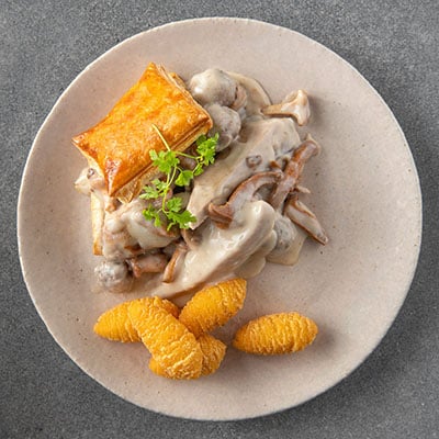 Vol-au-vent met fazantfilet en boschampignons