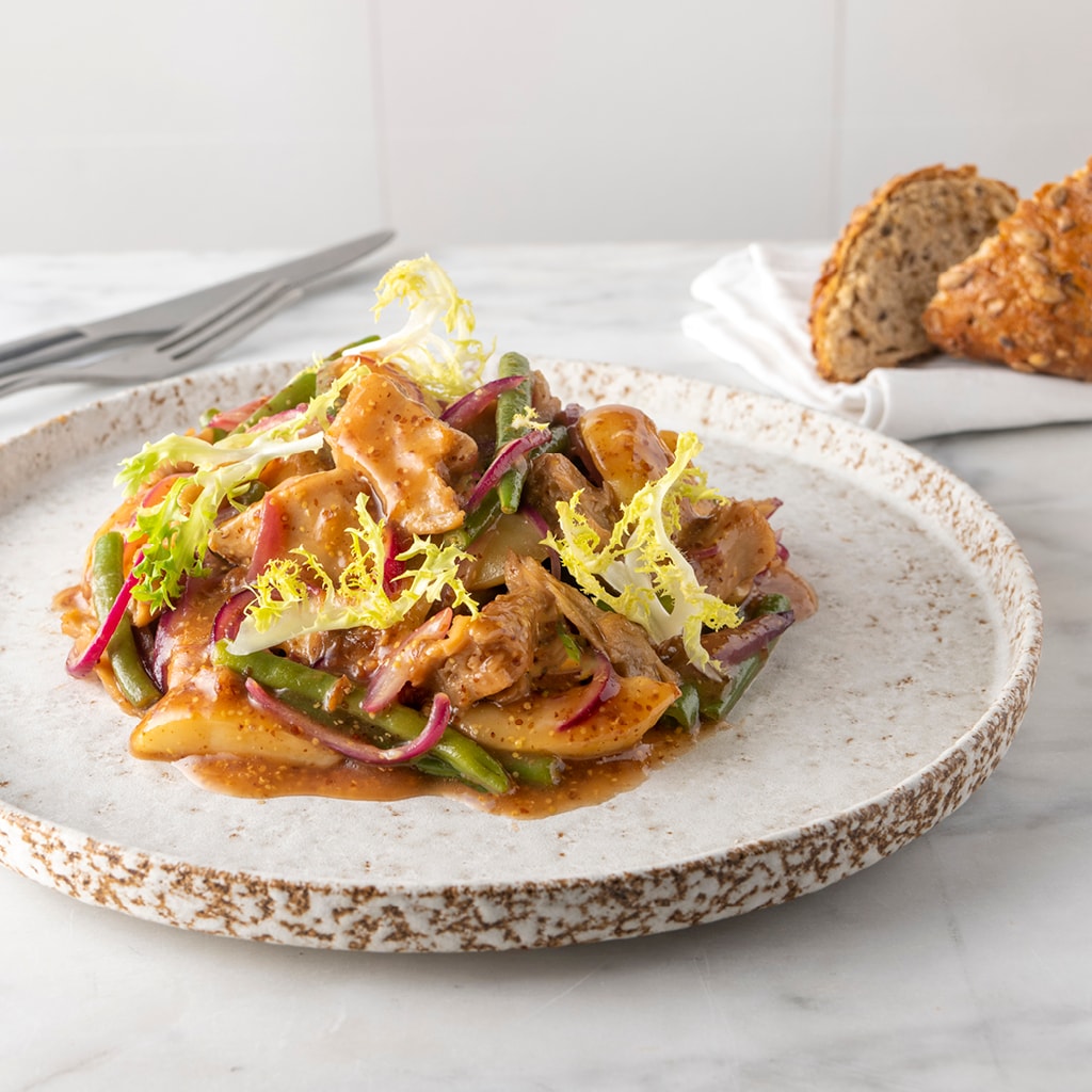 Vegan salade Liégeoise met The Vegetarian Butcher™ NoChicken Chunks