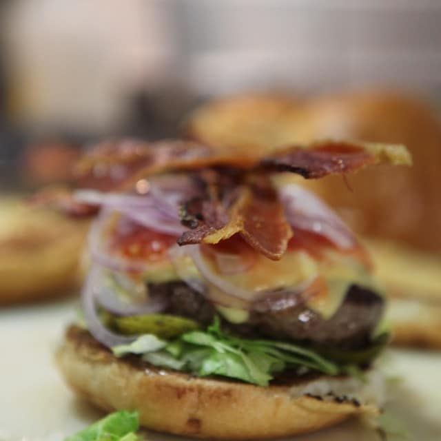 Burger Parfait : réinventez vos classiques avec les conseils de chefs internationaux