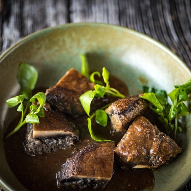 Pour ces messieurs : des carbonnades-frites, portobello à la Westmalle