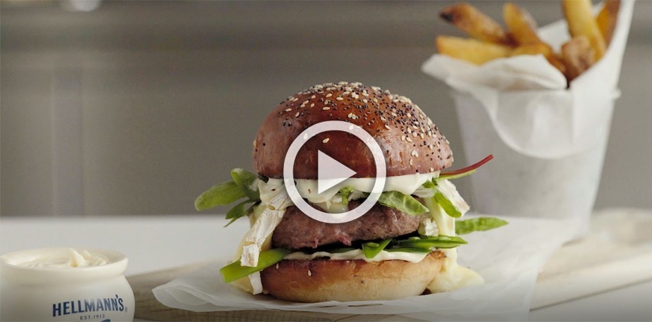 Lamsburger met Hellmann's Real Mayonaise