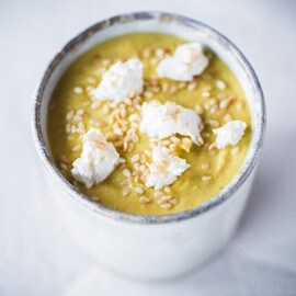 Bijgerecht: Curryhummus